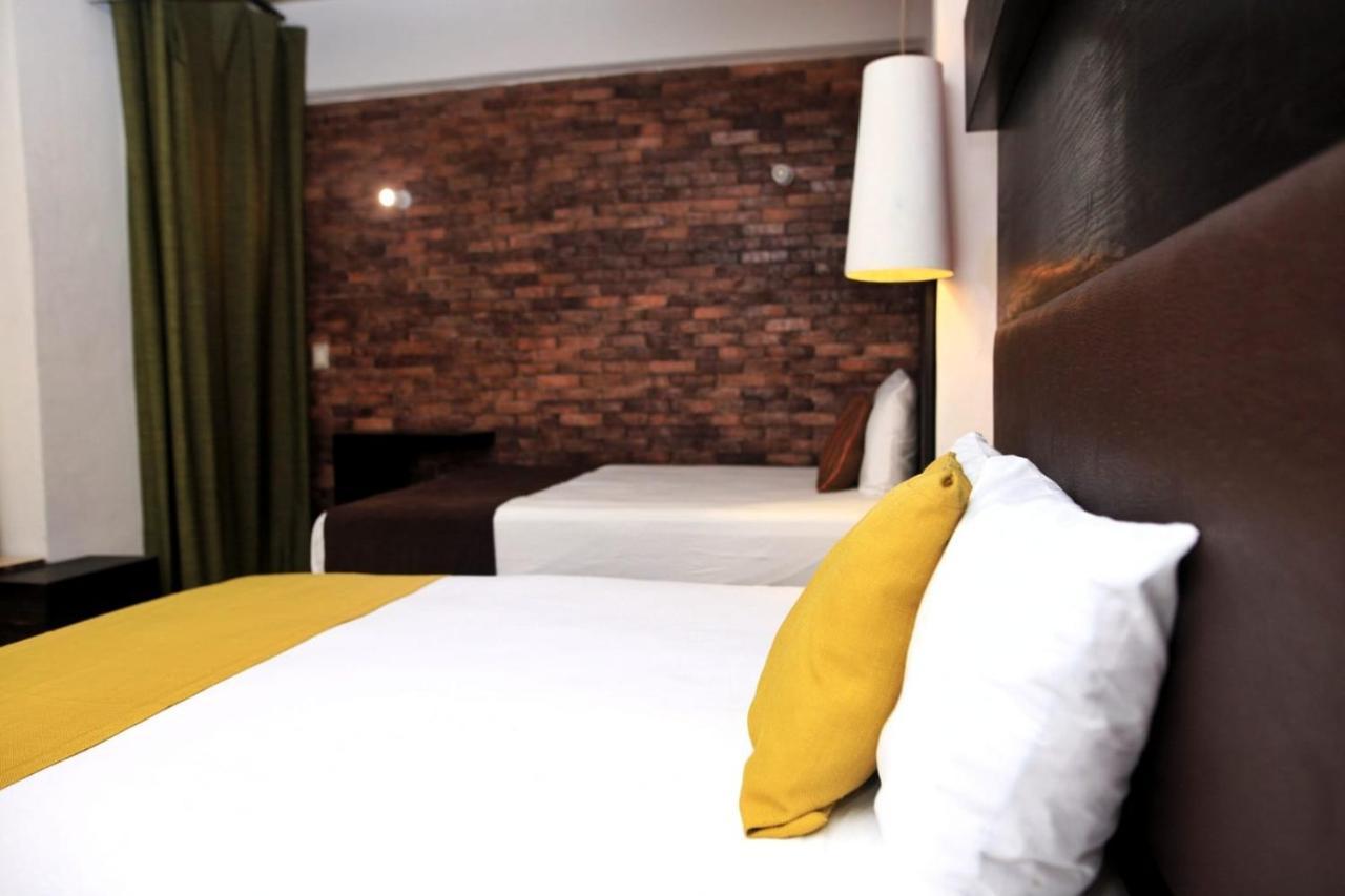 Blvd - 5th Avenue, Hotel